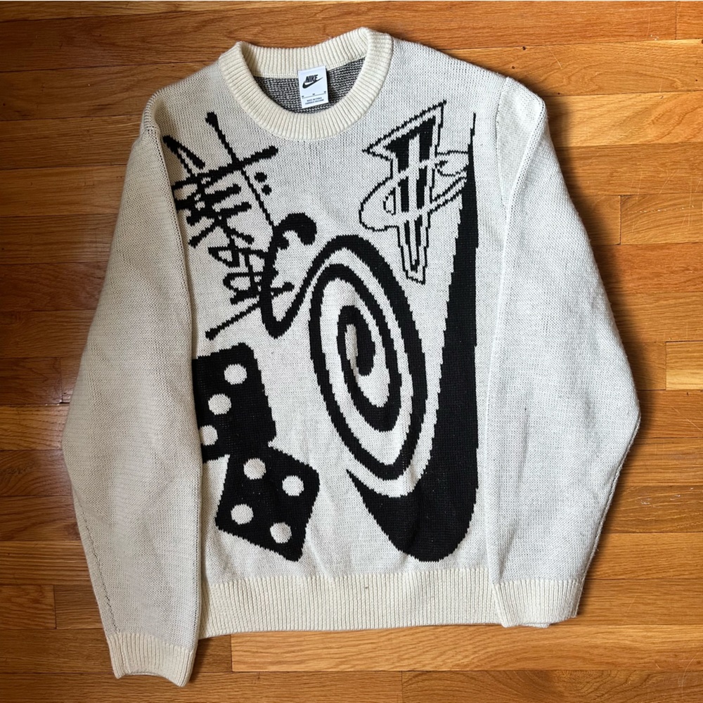 Stussy x Nike Crewneck - Picture 1 of 3